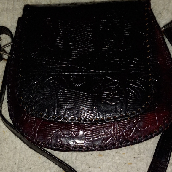 Hand tooled Leather Purse Made in India - Picture 1 of 4